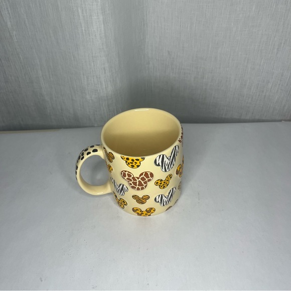 Animal print Mickey Mouse coffee cup - Picture 1 of 5